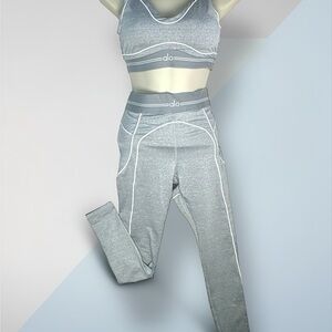 ALO Yoga Light Gray Leggings & Bra Set with White Tag